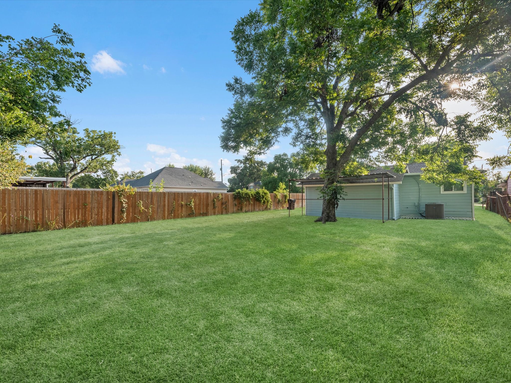 114 Weldon Street Property Photo 19
