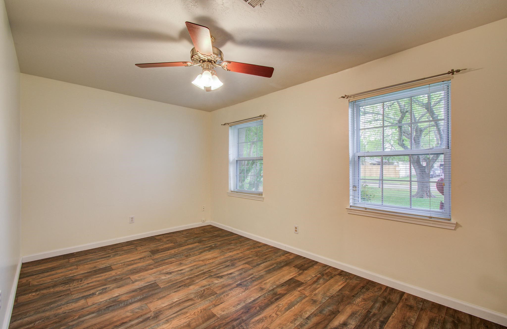 6030 Willowbend Boulevard Property Photo 15