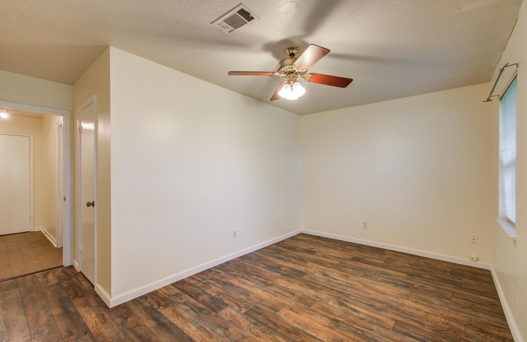 6030 Willowbend Boulevard Property Photo 16