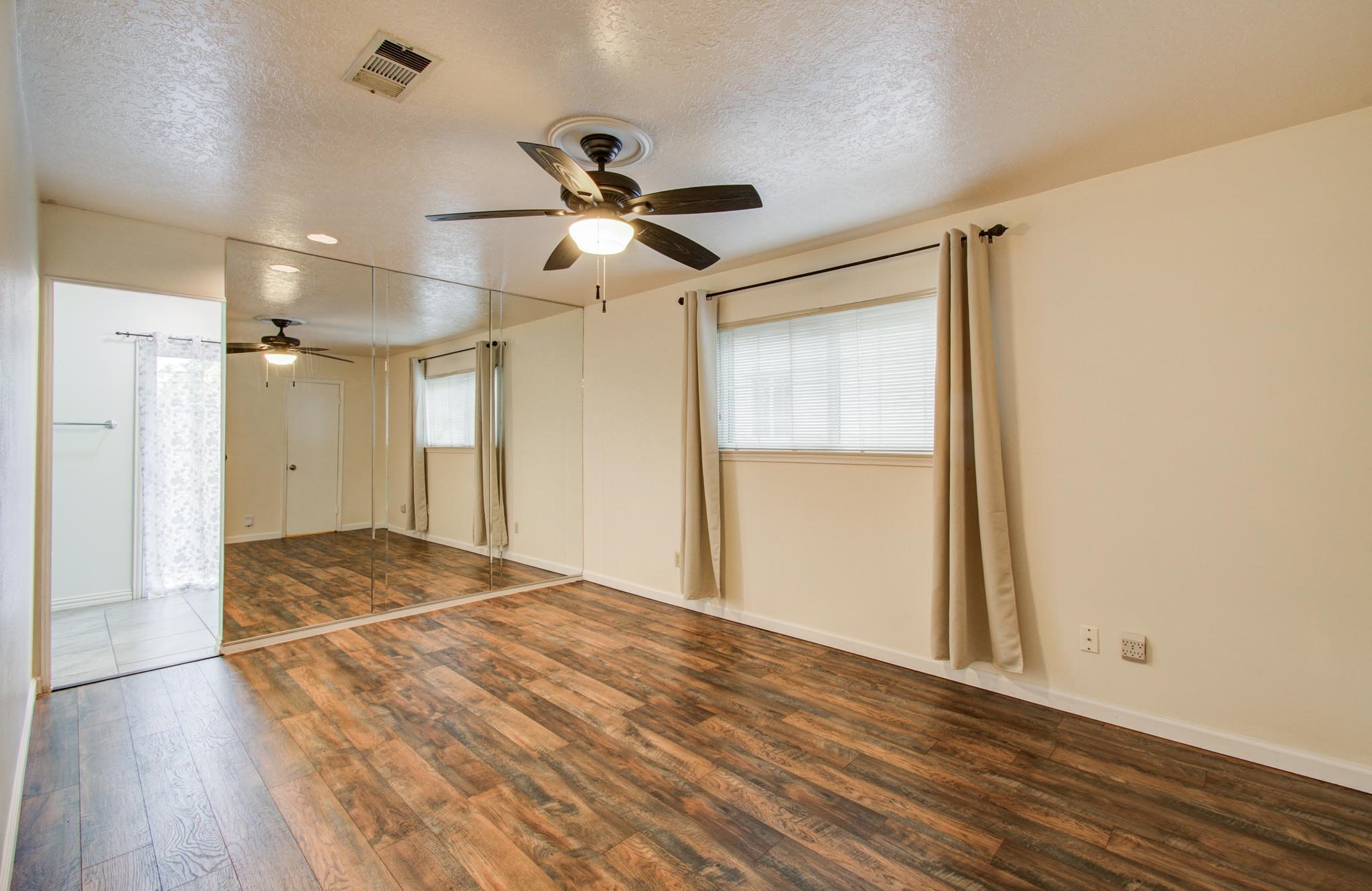 6030 Willowbend Boulevard Property Photo 18