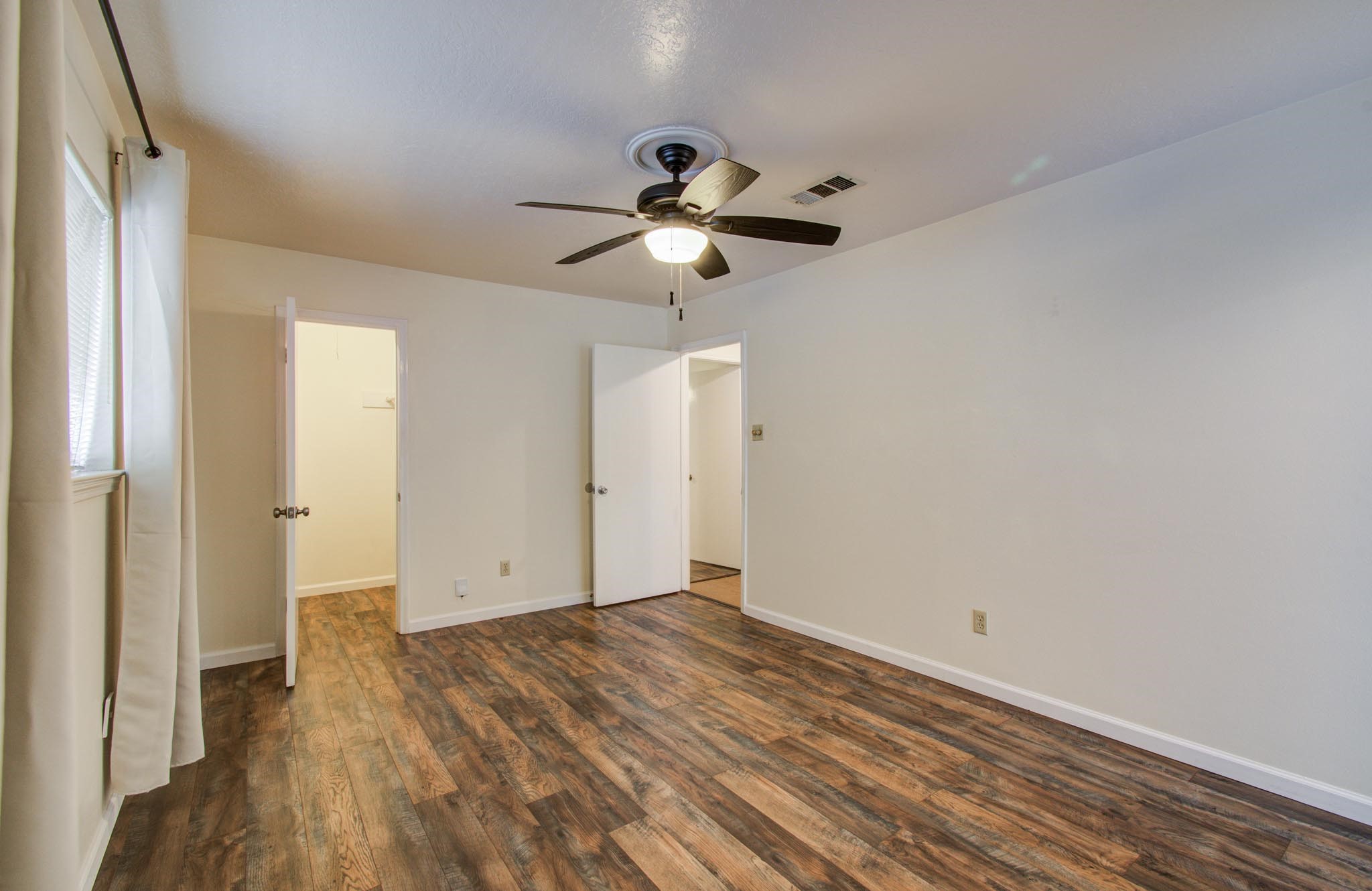 6030 Willowbend Boulevard Property Photo 19