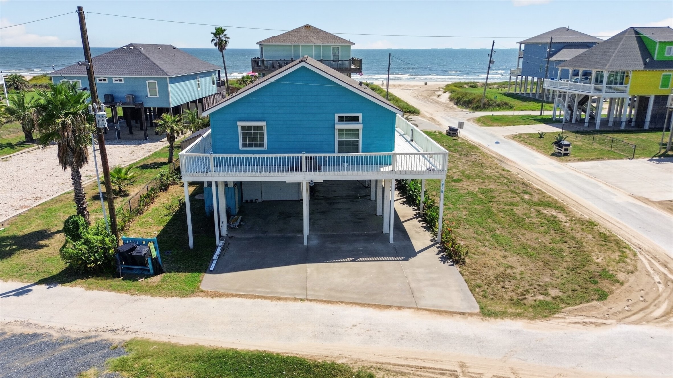 1978 Gulf Street Property Photo 3