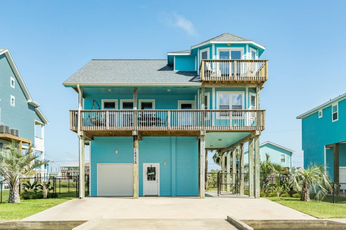16515 Jolly Roger Road Property Photo 1