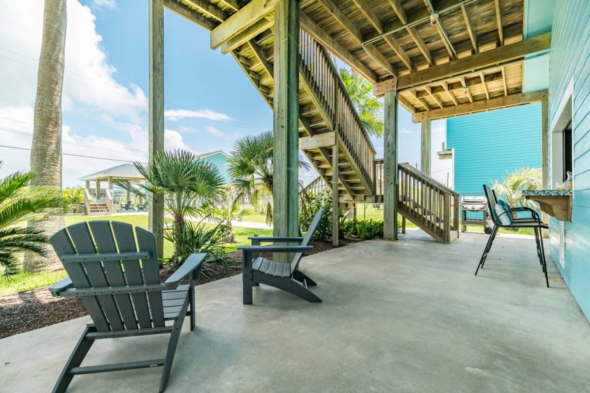 16515 Jolly Roger Road Property Photo 3