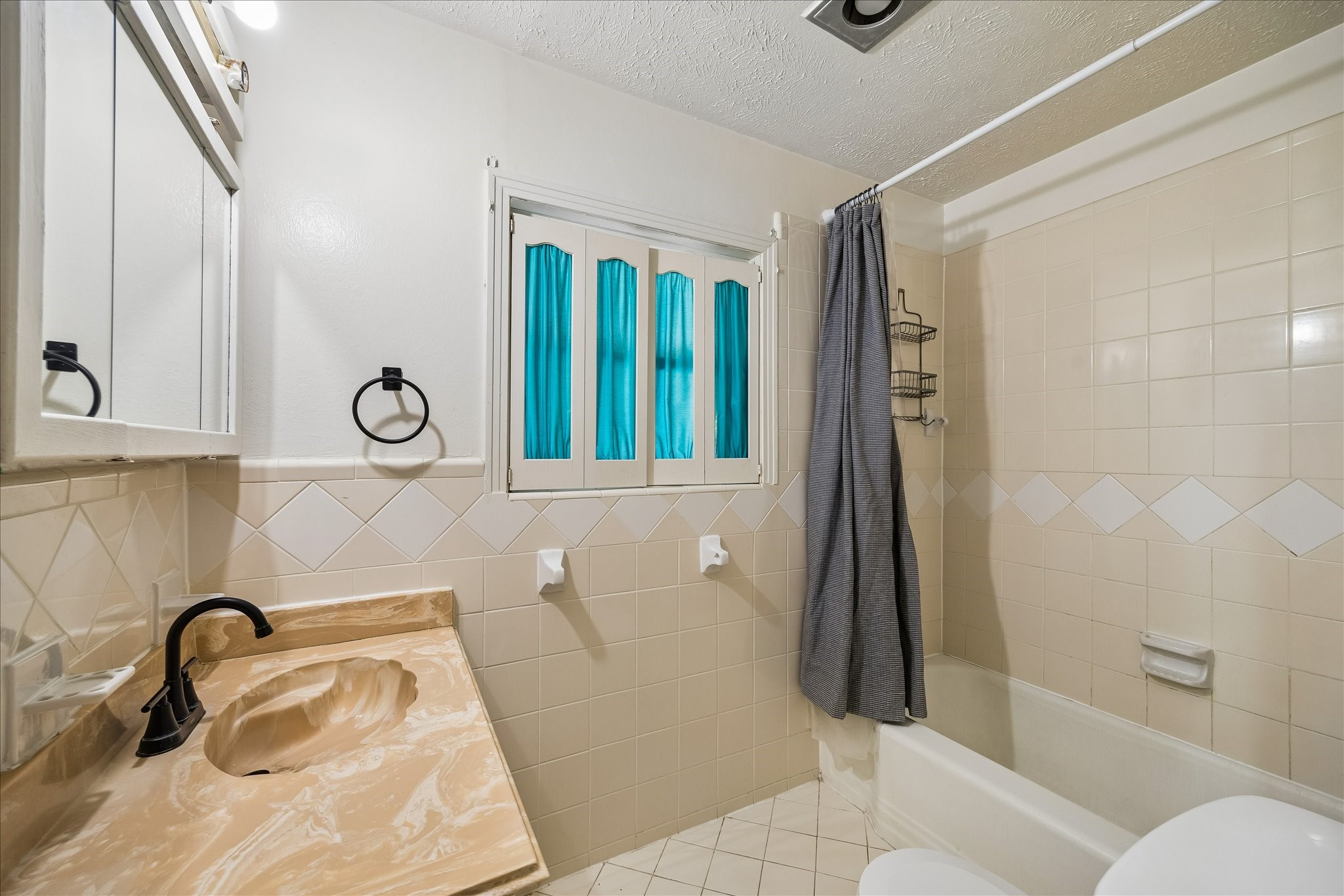 207 Eldridge Road Property Photo 9