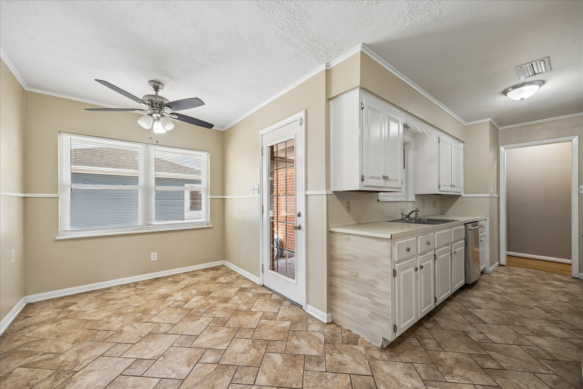 207 Eldridge Road Property Photo 15