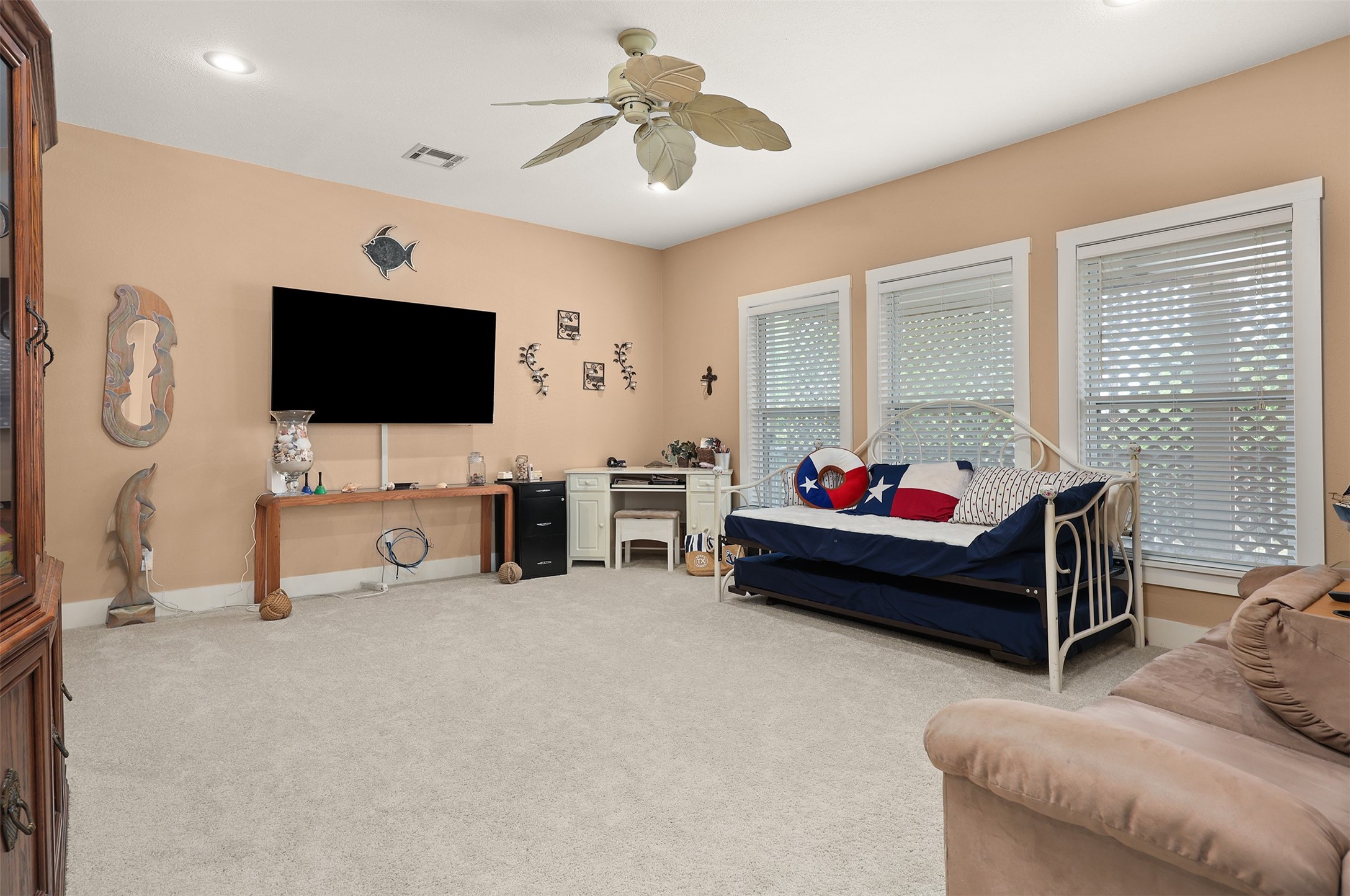 218 24th Street Property Photo 9