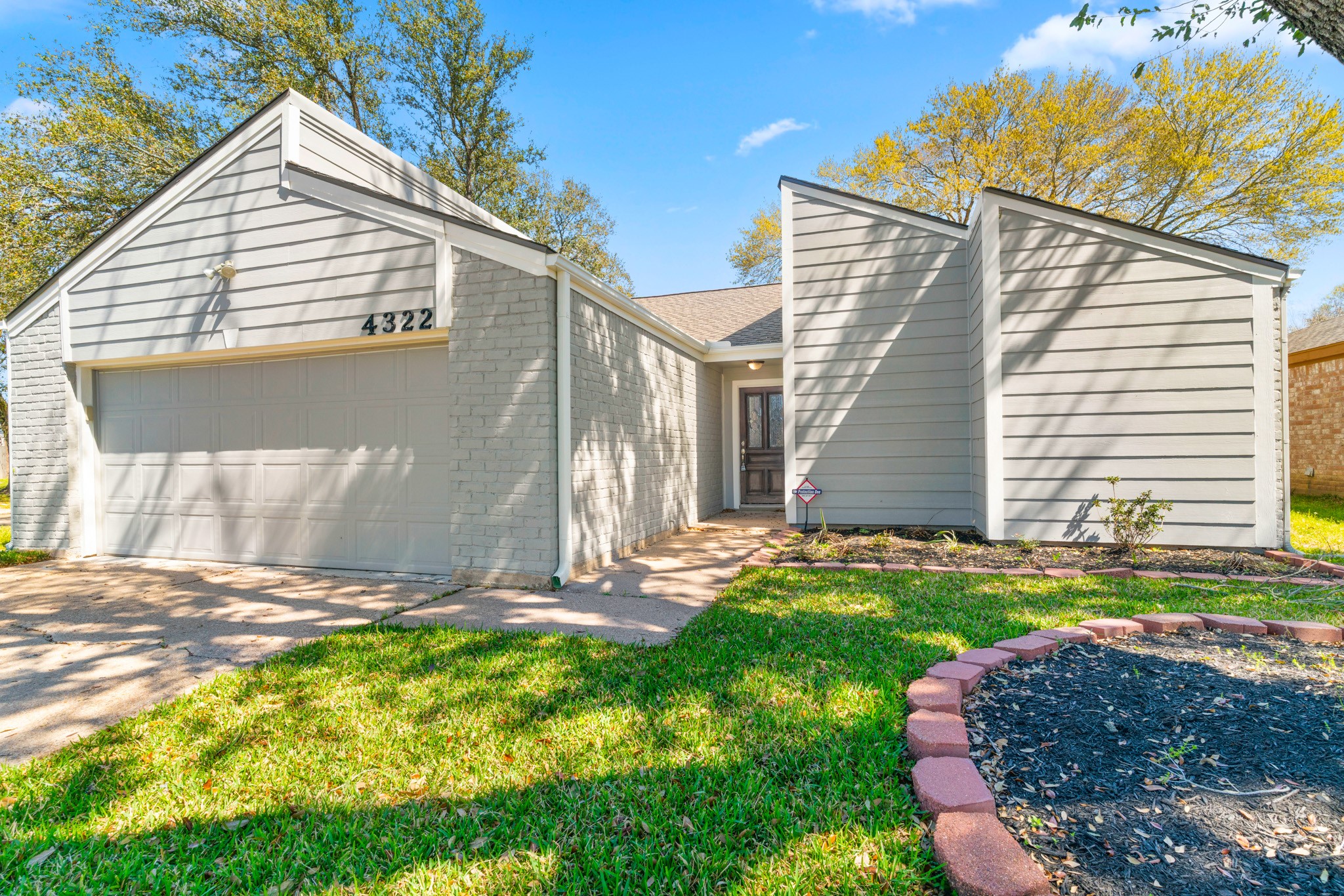 4322 Eagle Fork Drive Property Photo 1