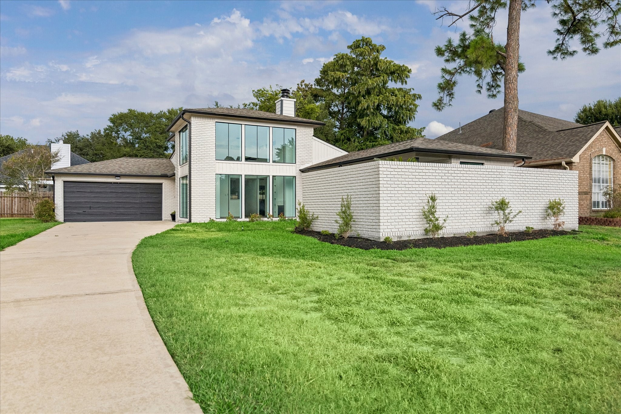 14718 Cedar Isle Drive Property Photo 1