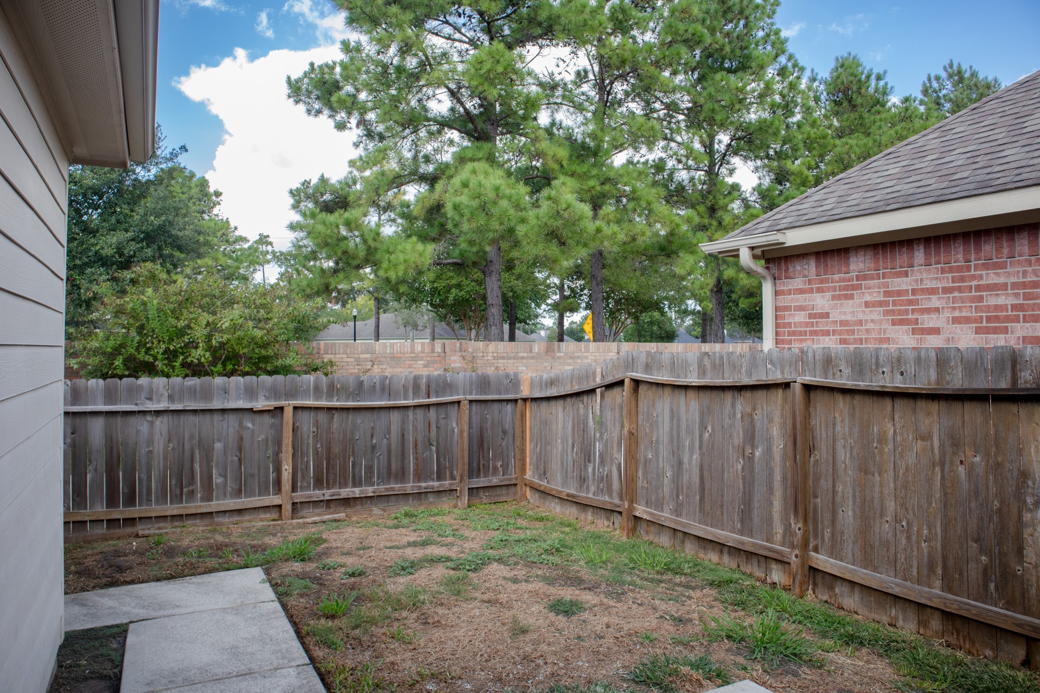 17227 Marquette Point Lane Property Photo 10
