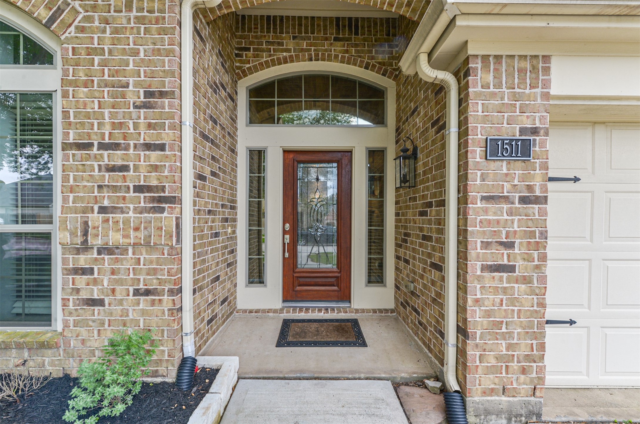 1511 Eden Meadows Drive Property Photo 2