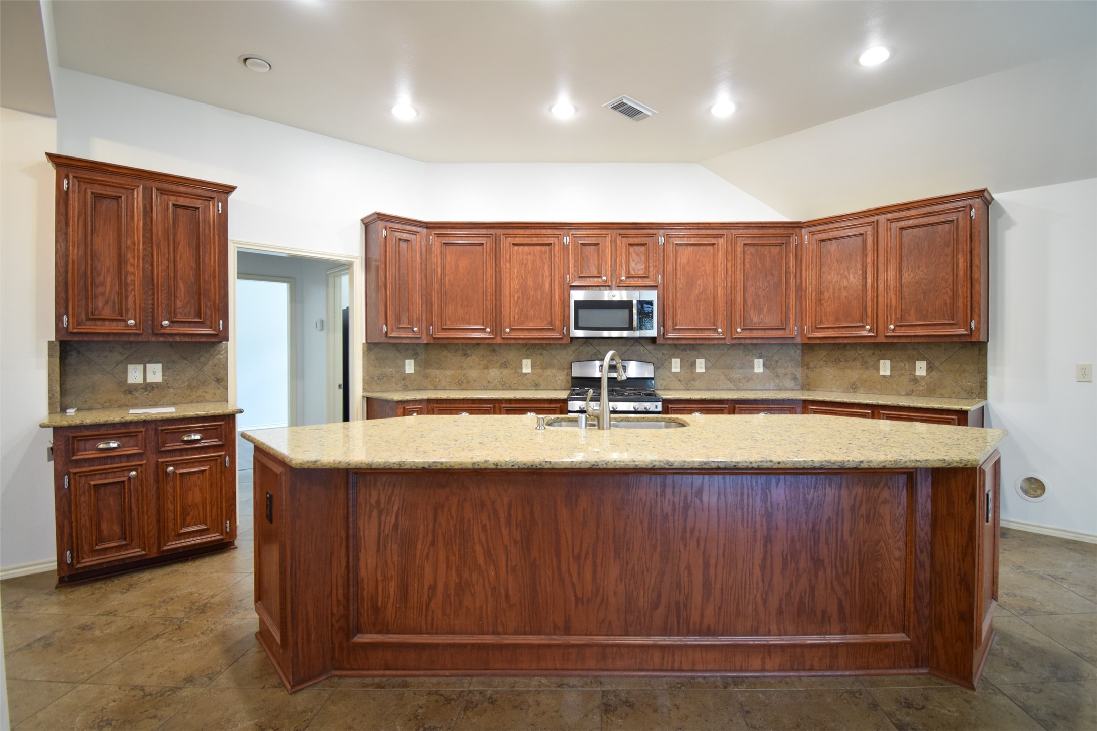 1511 Eden Meadows Drive Property Photo 17