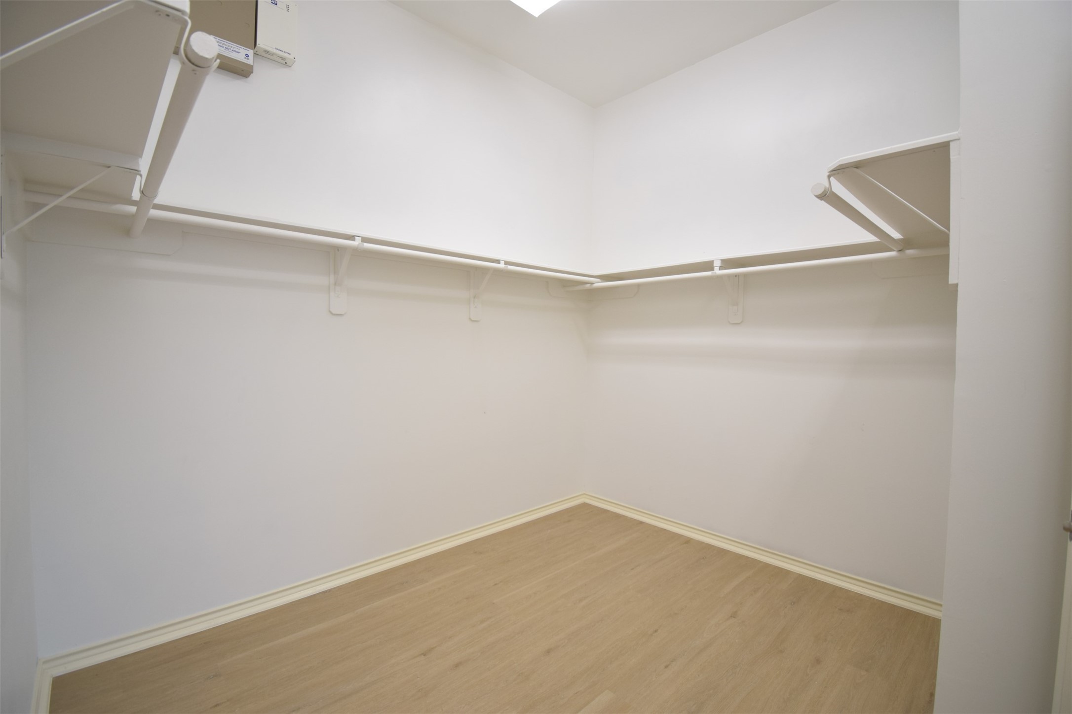 1511 Eden Meadows Drive Property Photo 23