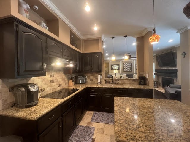 2030 Town Hill Drive Property Photo 18