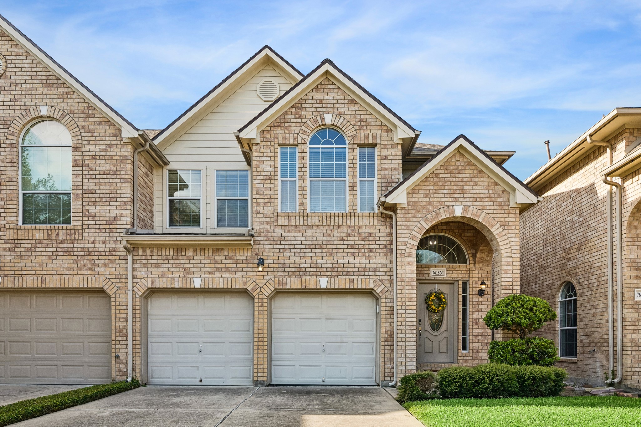 7618 N Linpar Court N Property Photo 1