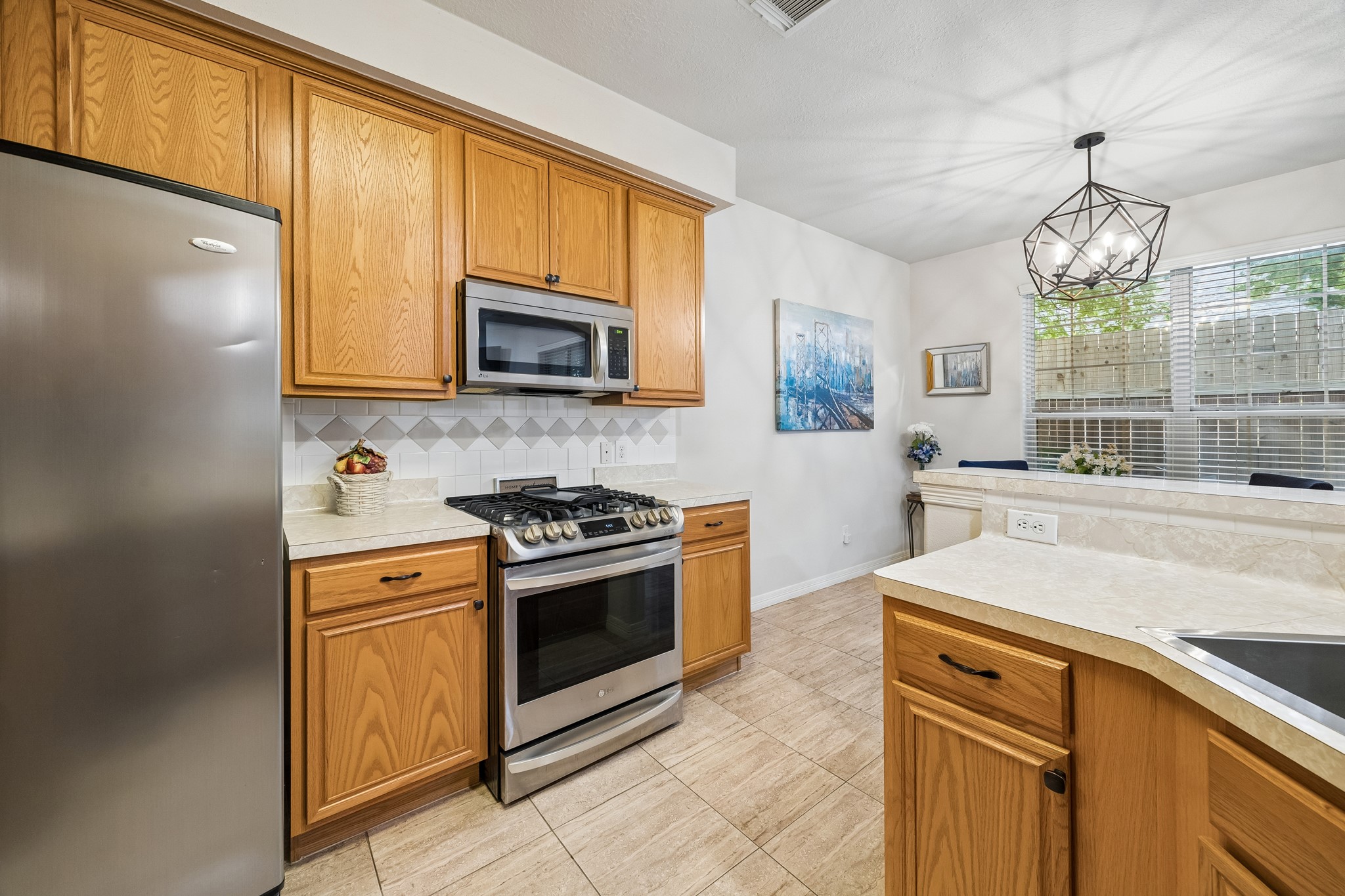 7618 N Linpar Court N Property Photo 8