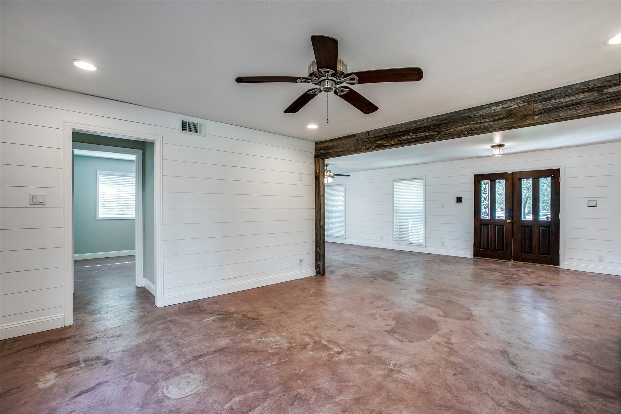8503 Manhattan Drive Property Photo 27