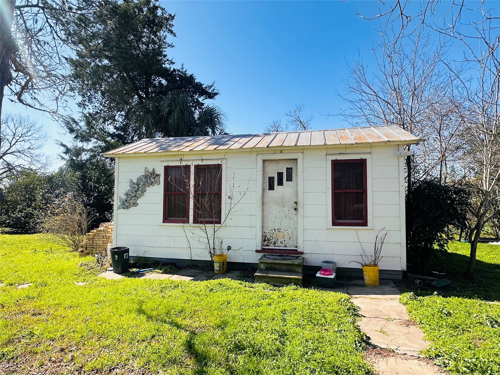 1002 Hopkins Street Property Photo 25