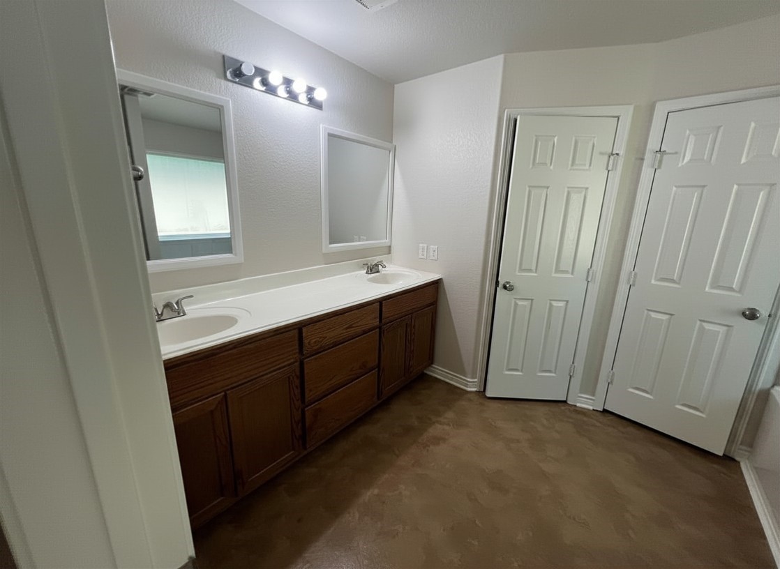 9949 Kingfisher Drive Property Photo 18