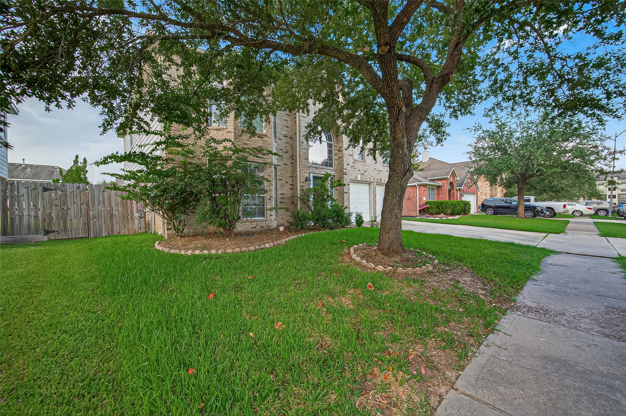 22118 Cassini Court Property Photo 2