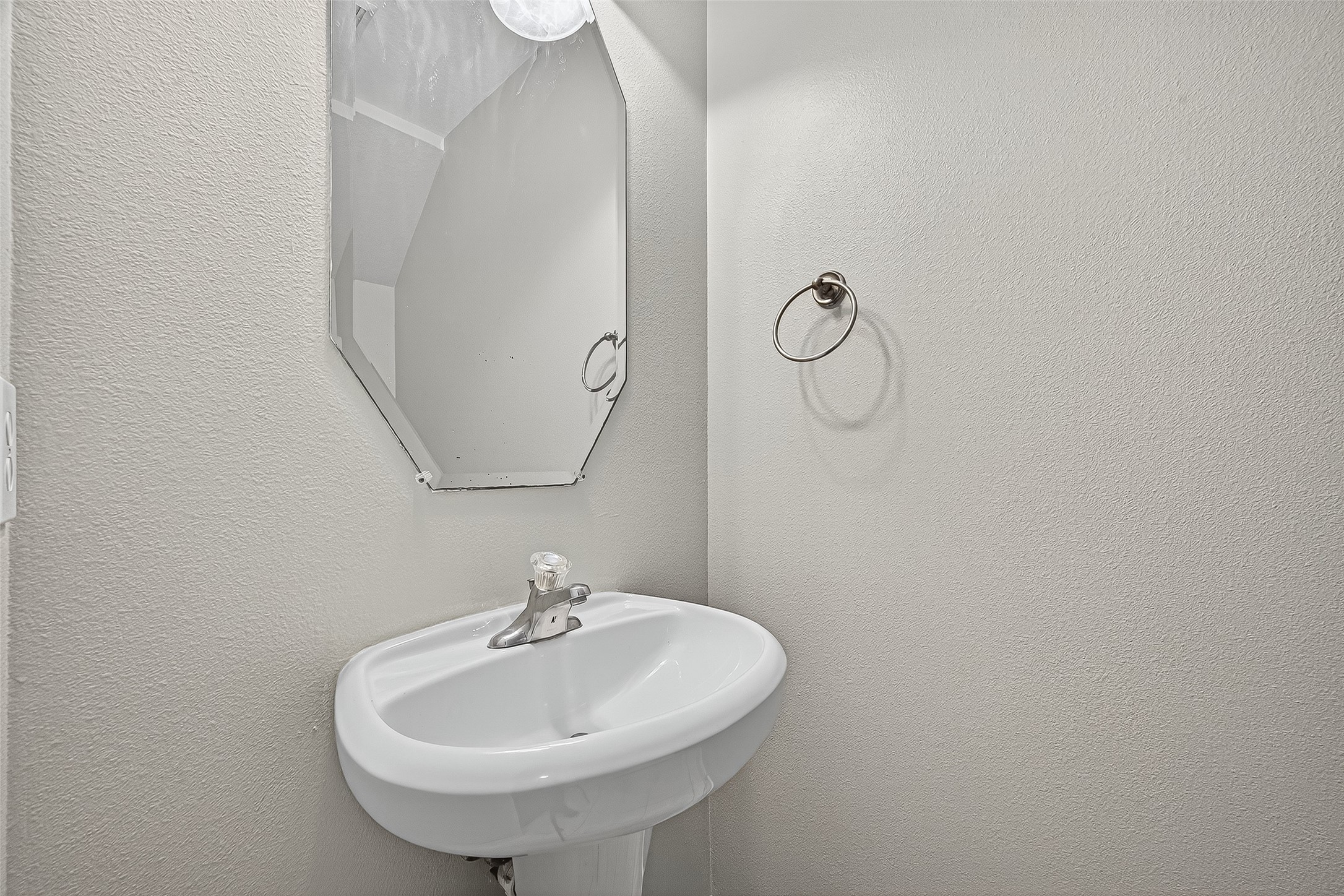 22118 Cassini Court Property Photo 14