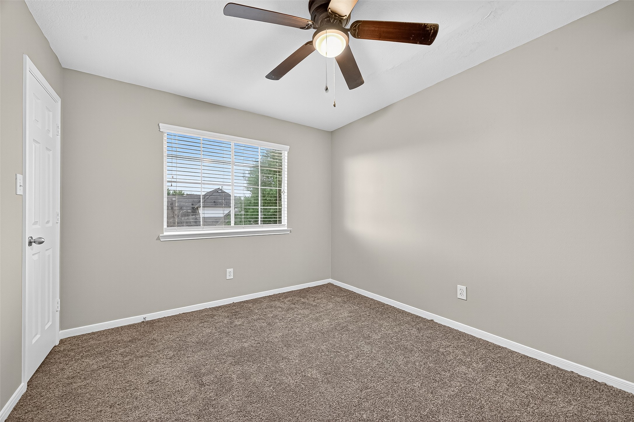 22118 Cassini Court Property Photo 32