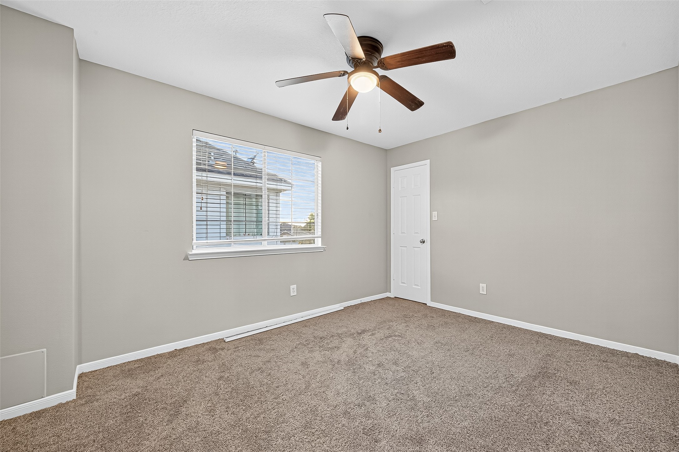 22118 Cassini Court Property Photo 34