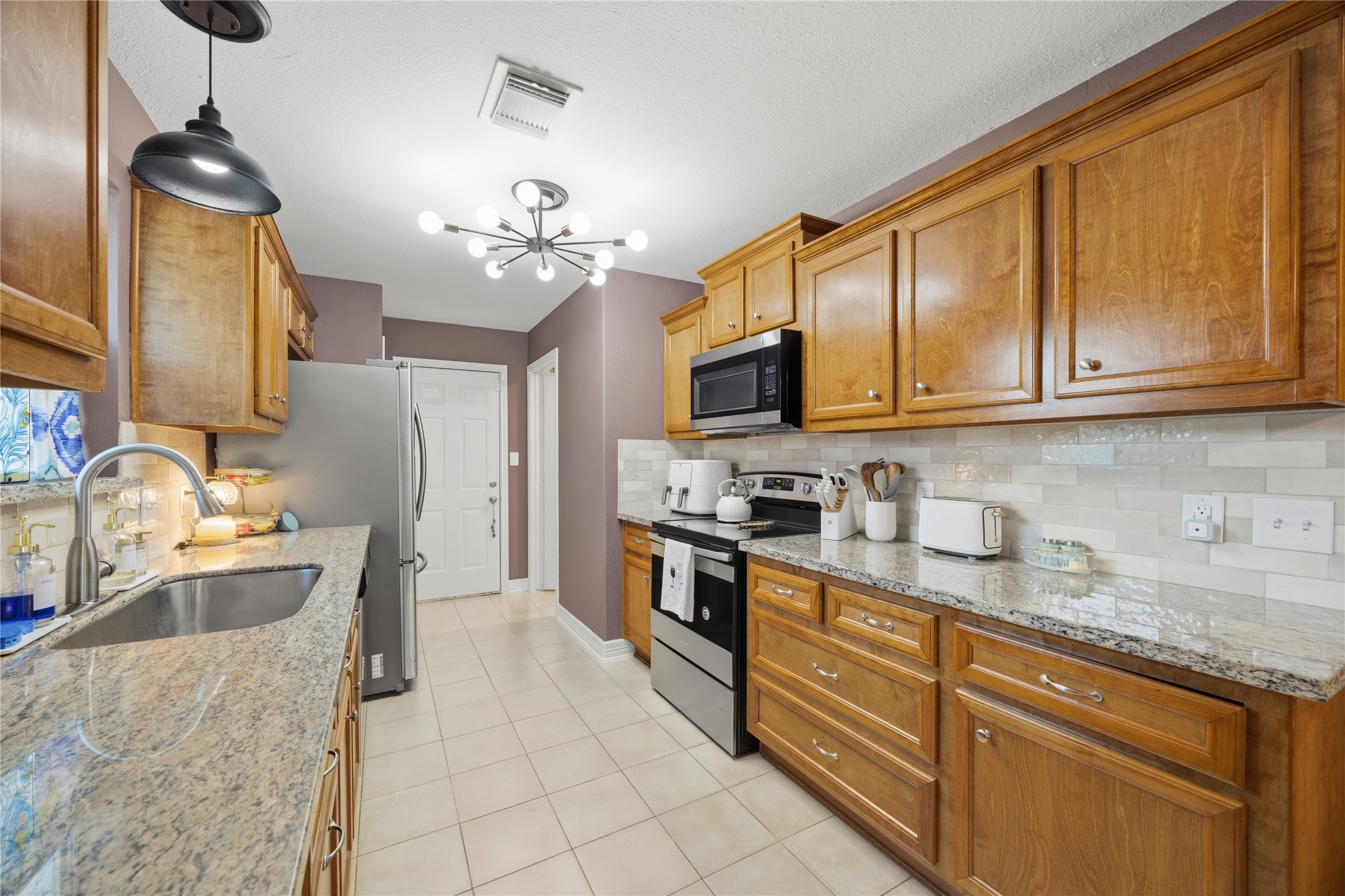 15914 Castaway Court Property Photo 41