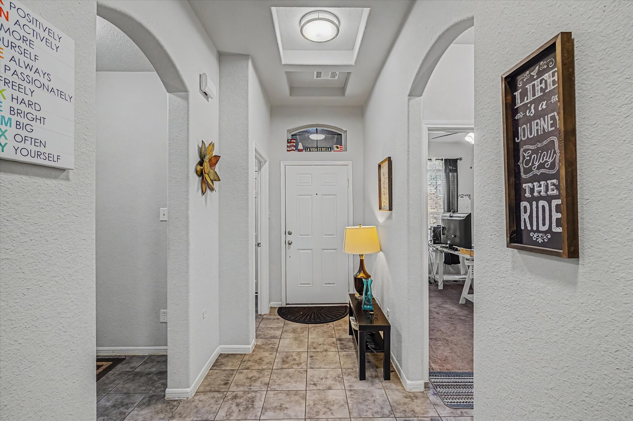 16534 Twinwalker Drive Property Photo 2