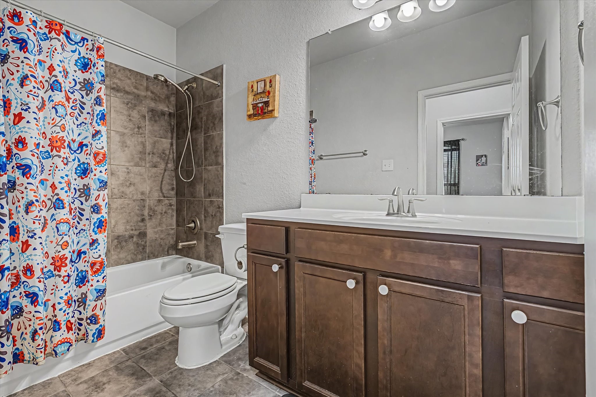 16534 Twinwalker Drive Property Photo 15