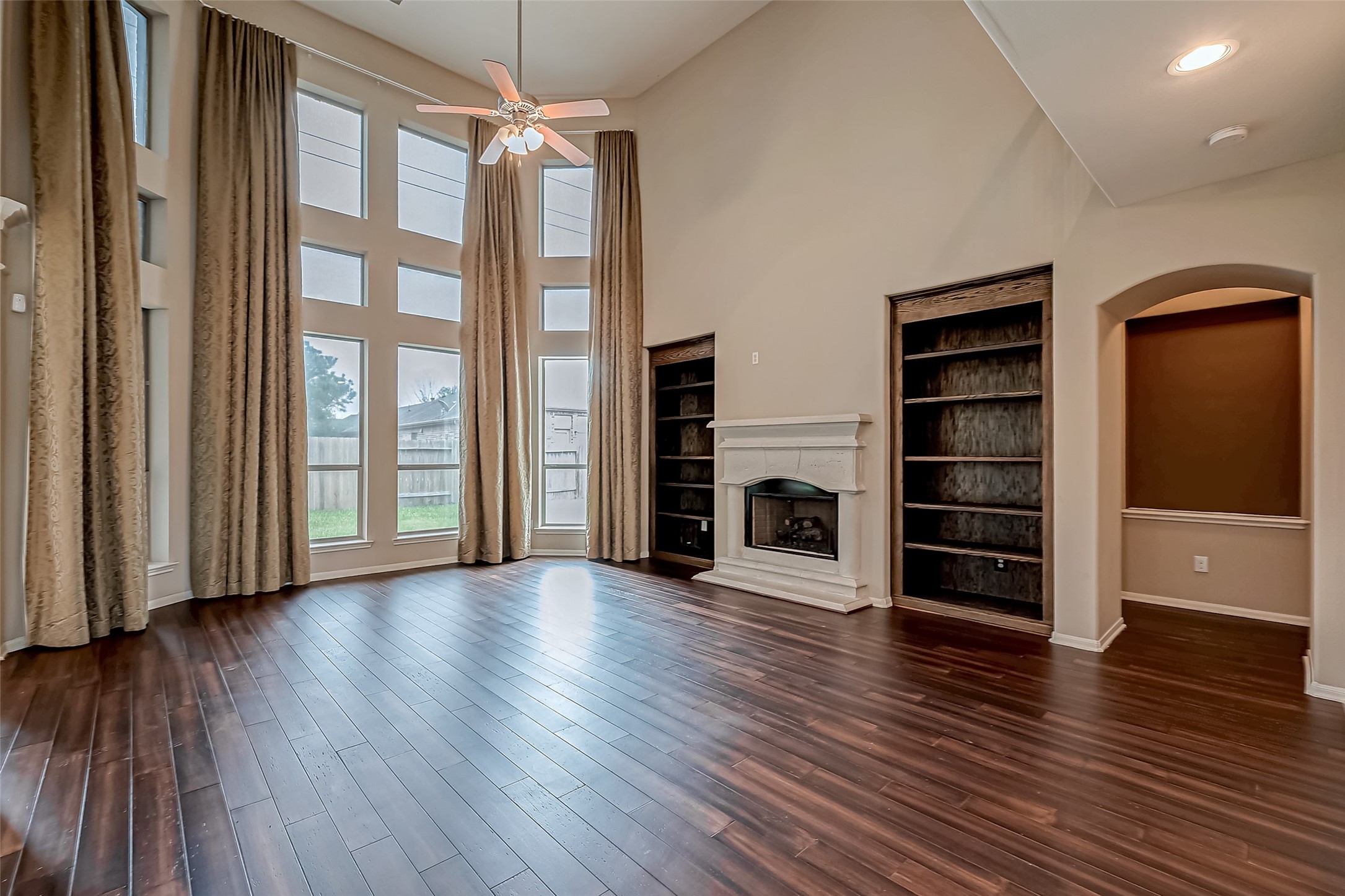 4403 Matagorda Lakes Drive Property Photo 21