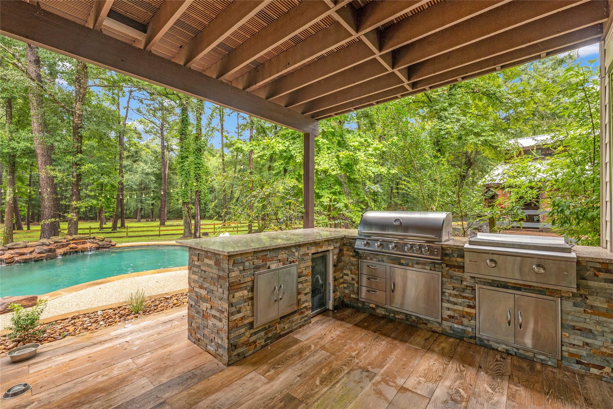 17203 Gold Panning Court, Magnolia Tx 77355 Property Photo 4