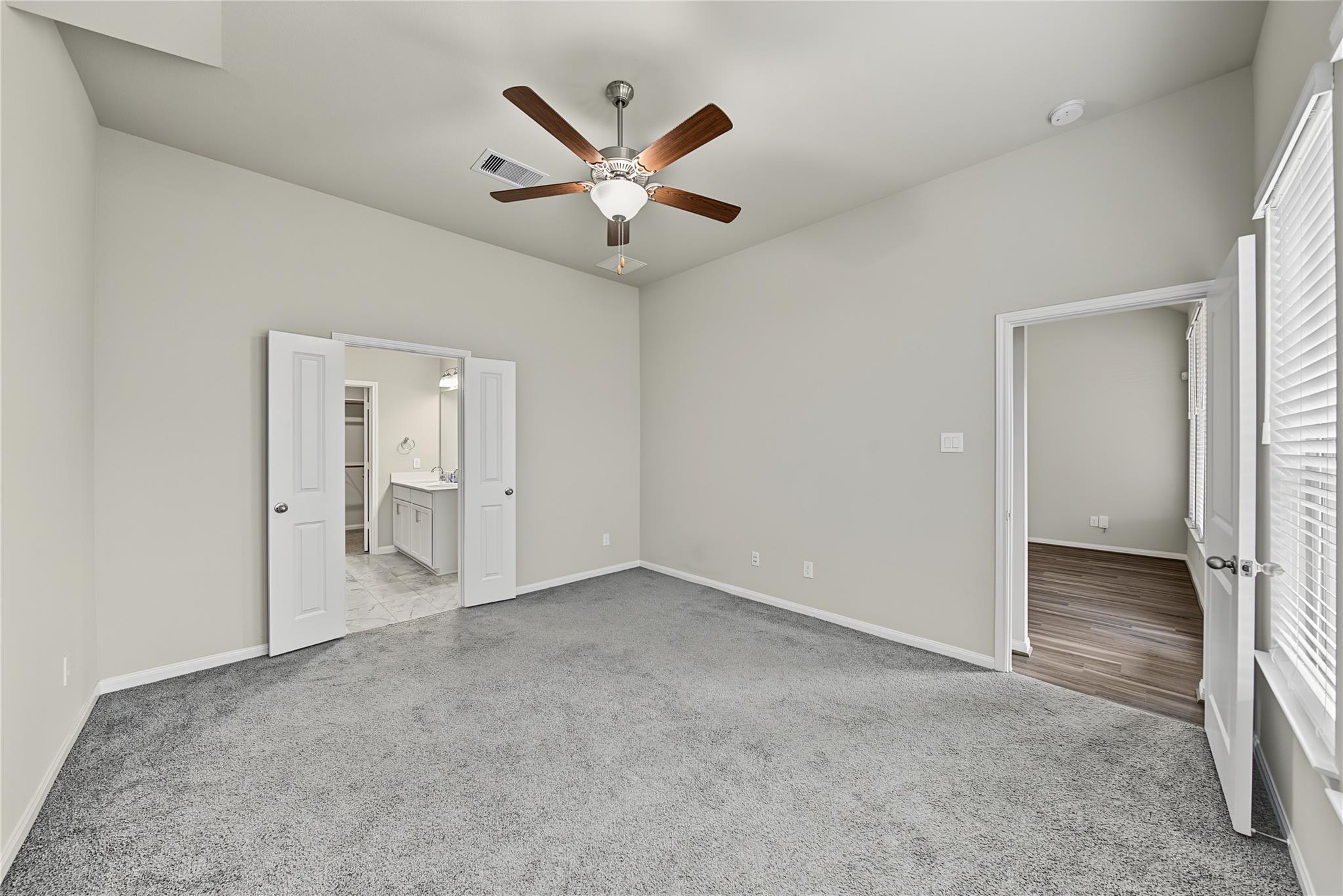 8719 Arbor Trail Drive Property Photo 19