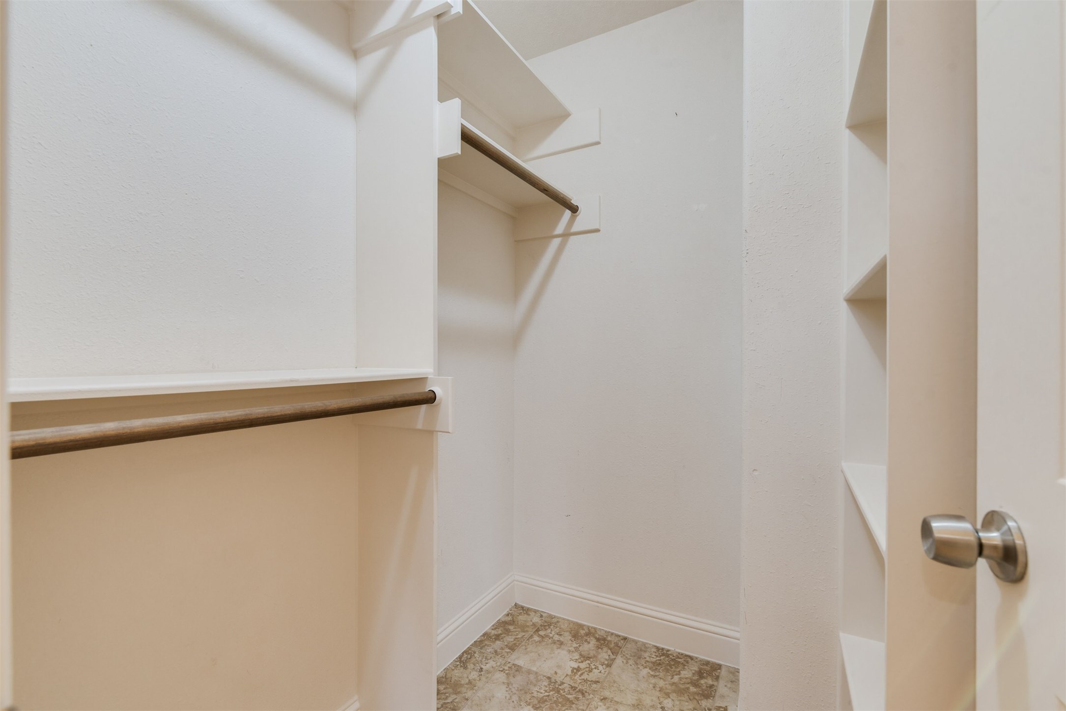430 Pecore Street A Property Photo 13