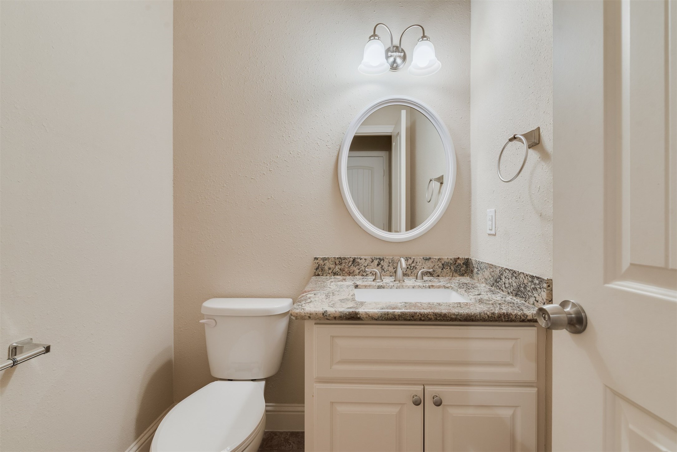 430 Pecore Street A Property Photo 14