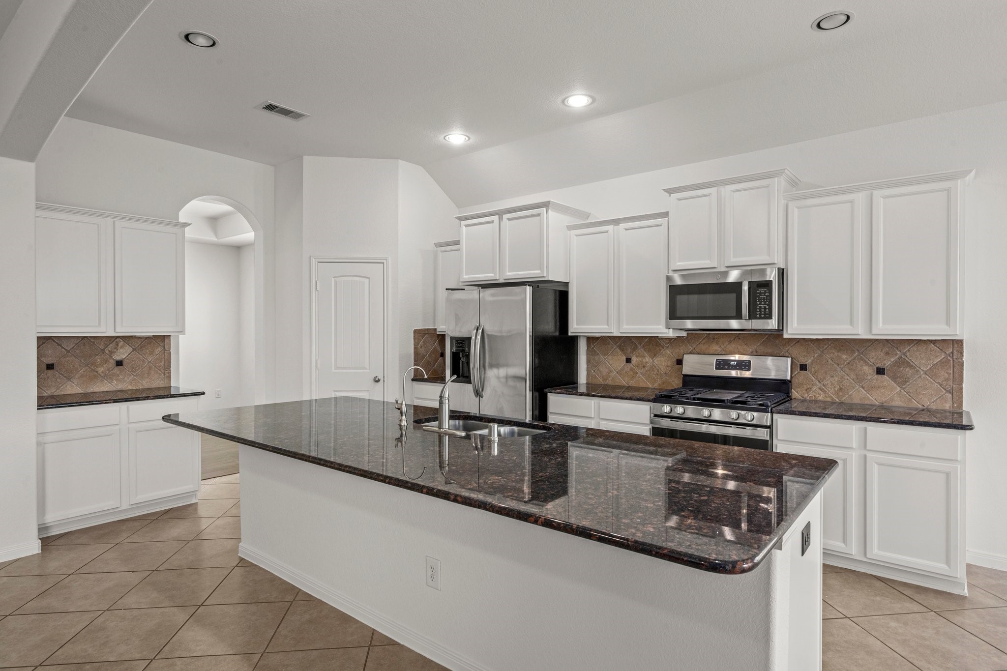114 Kohen Court Property Photo 3