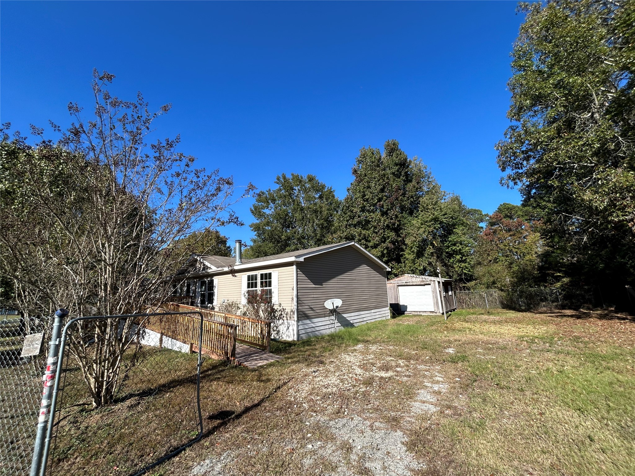 239 Saint Lucia Ln Property Photo 1