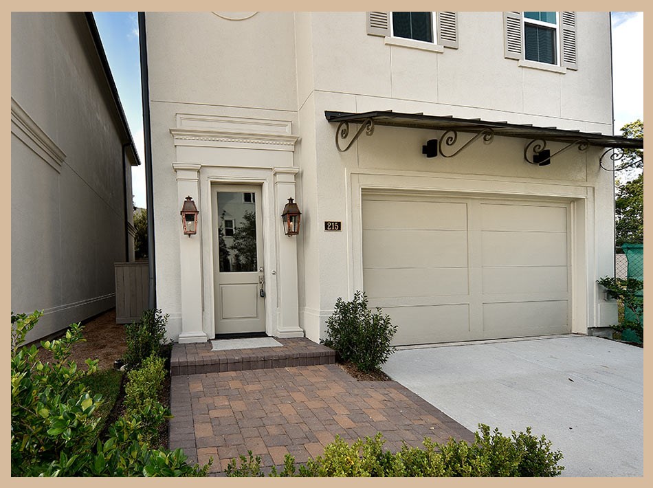 215 Willow Street Property Photo 3