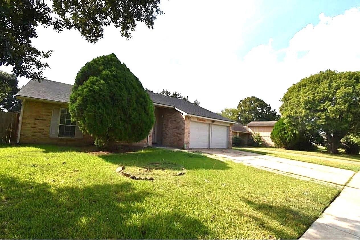 8006 Marisol Drive, Houston Tx 77083 Property Photo 1