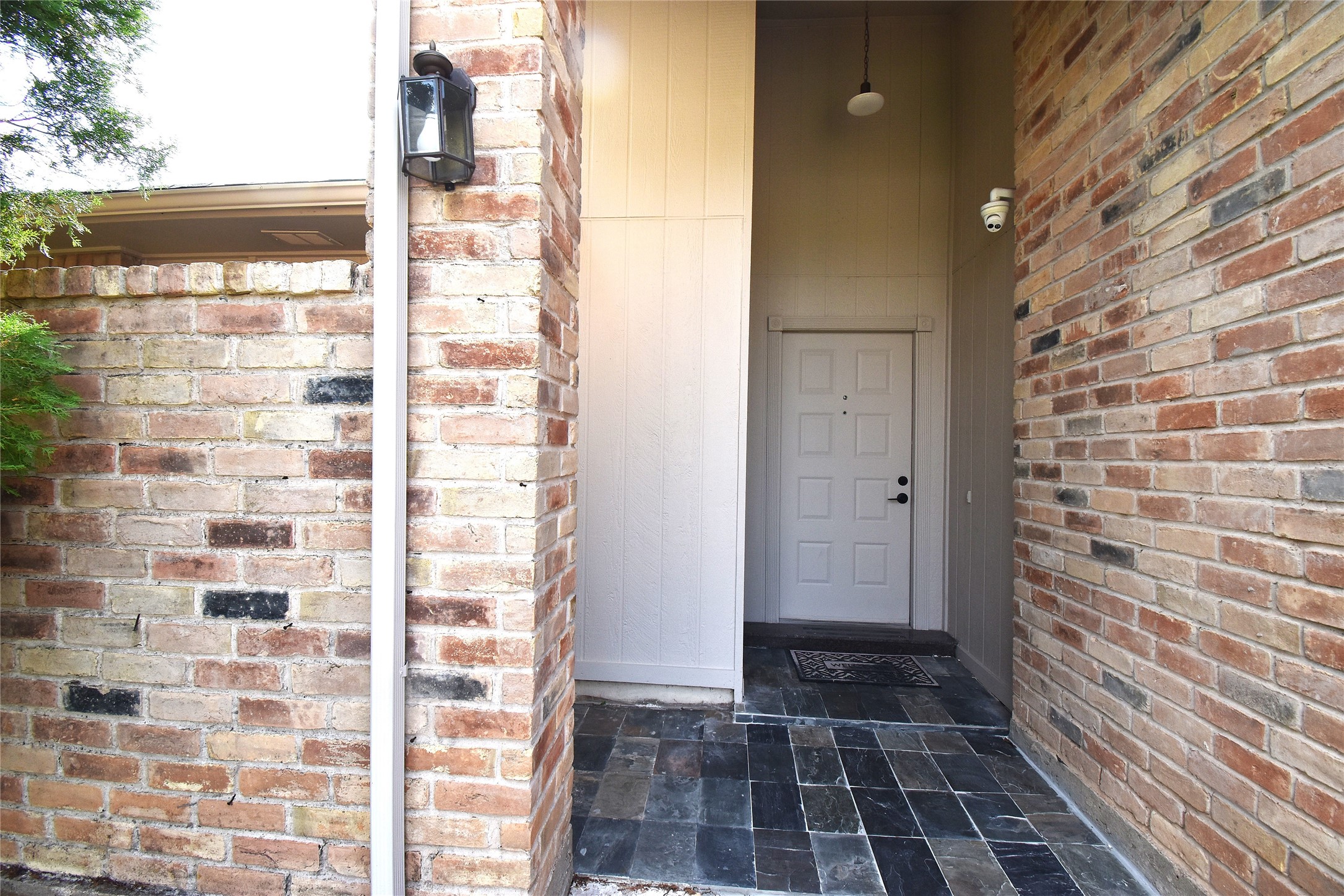 8006 Marisol Drive Property Photo 3