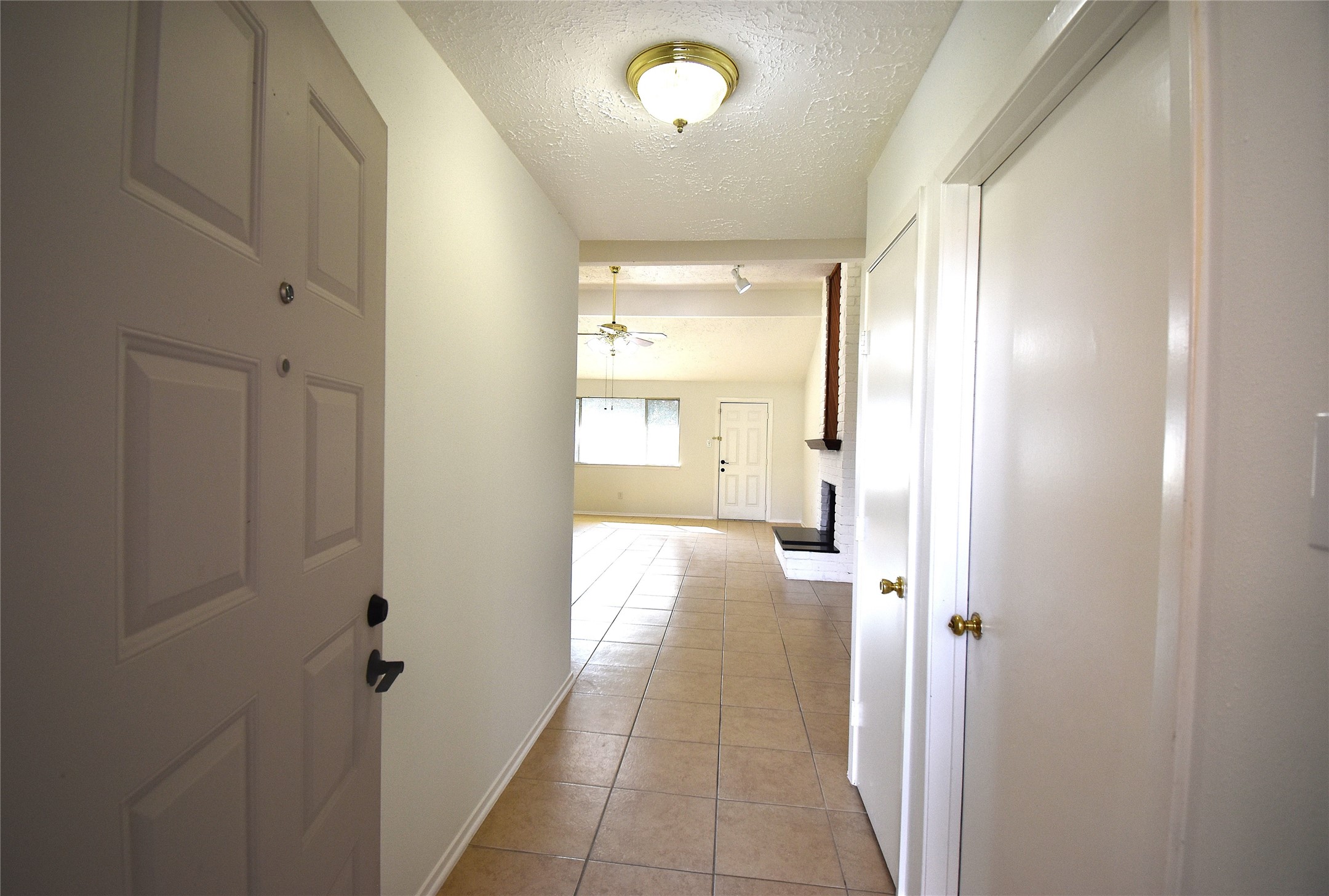8006 Marisol Drive Property Photo 4