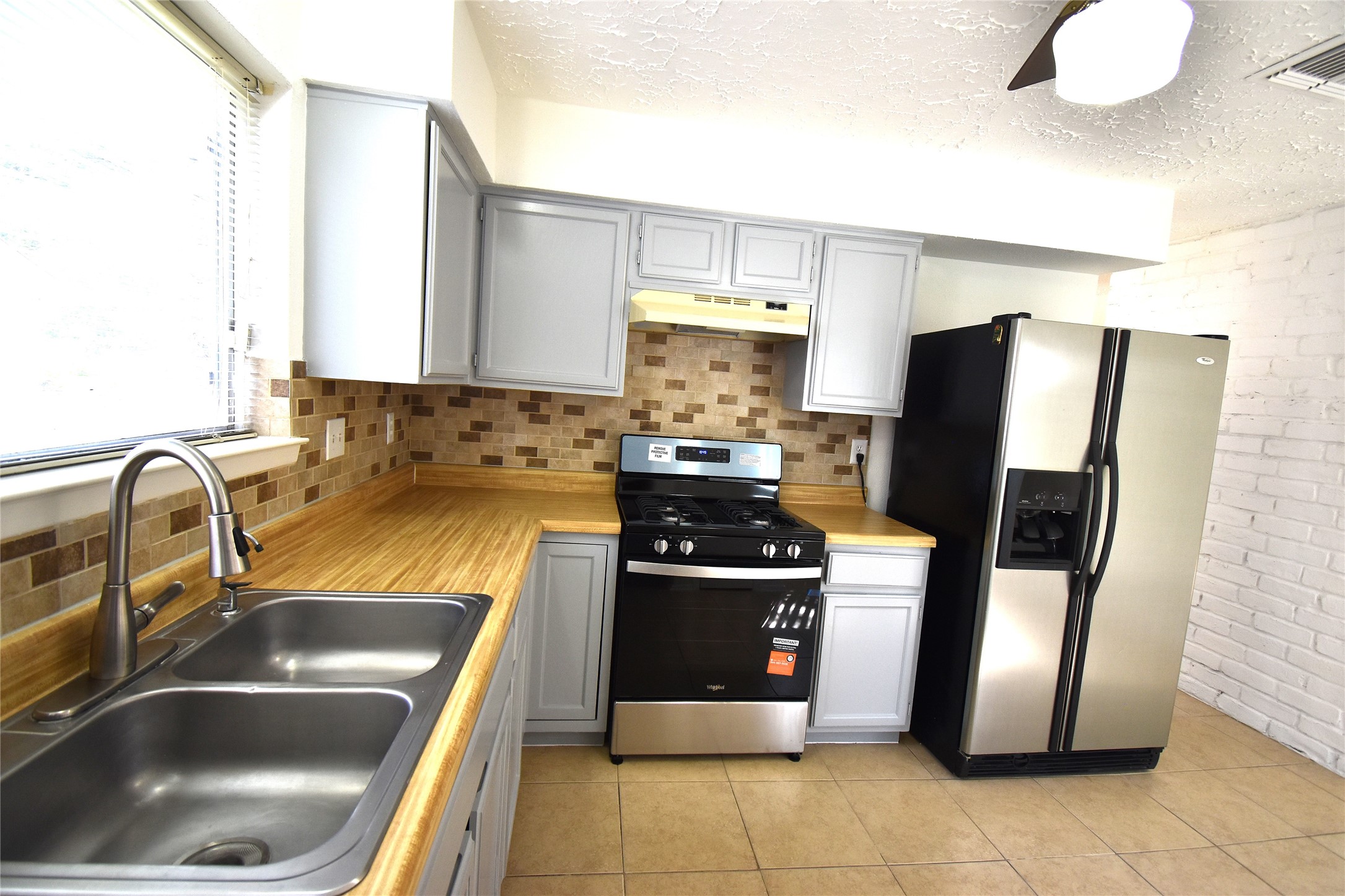 8006 Marisol Drive Property Photo 11