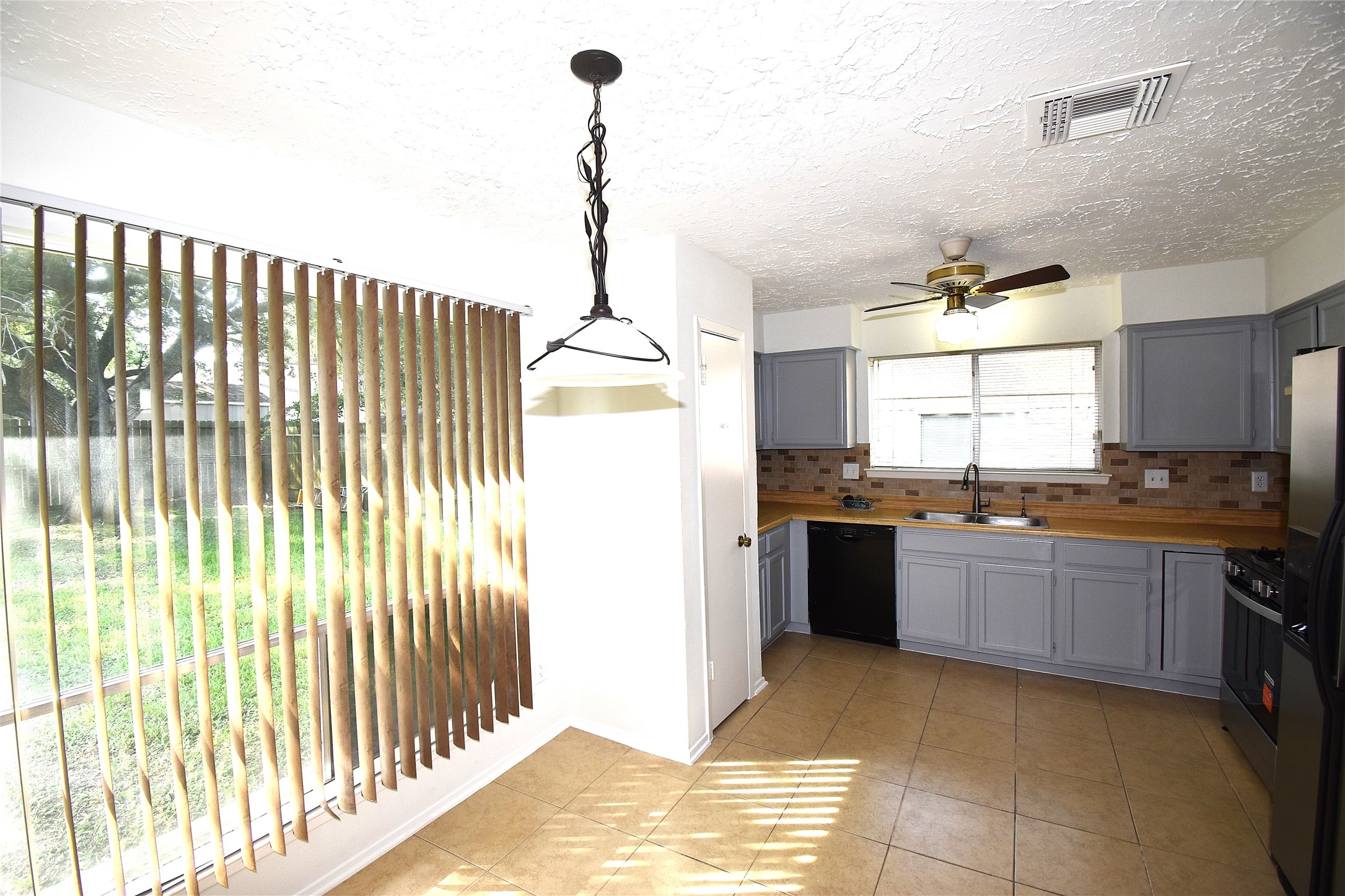 8006 Marisol Drive Property Photo 13