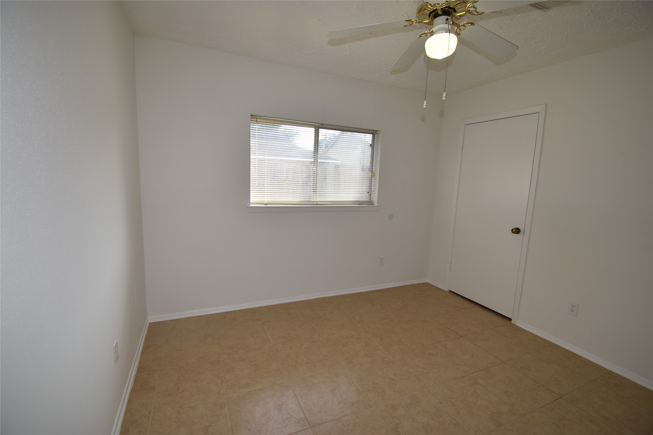 8006 Marisol Drive Property Photo 24