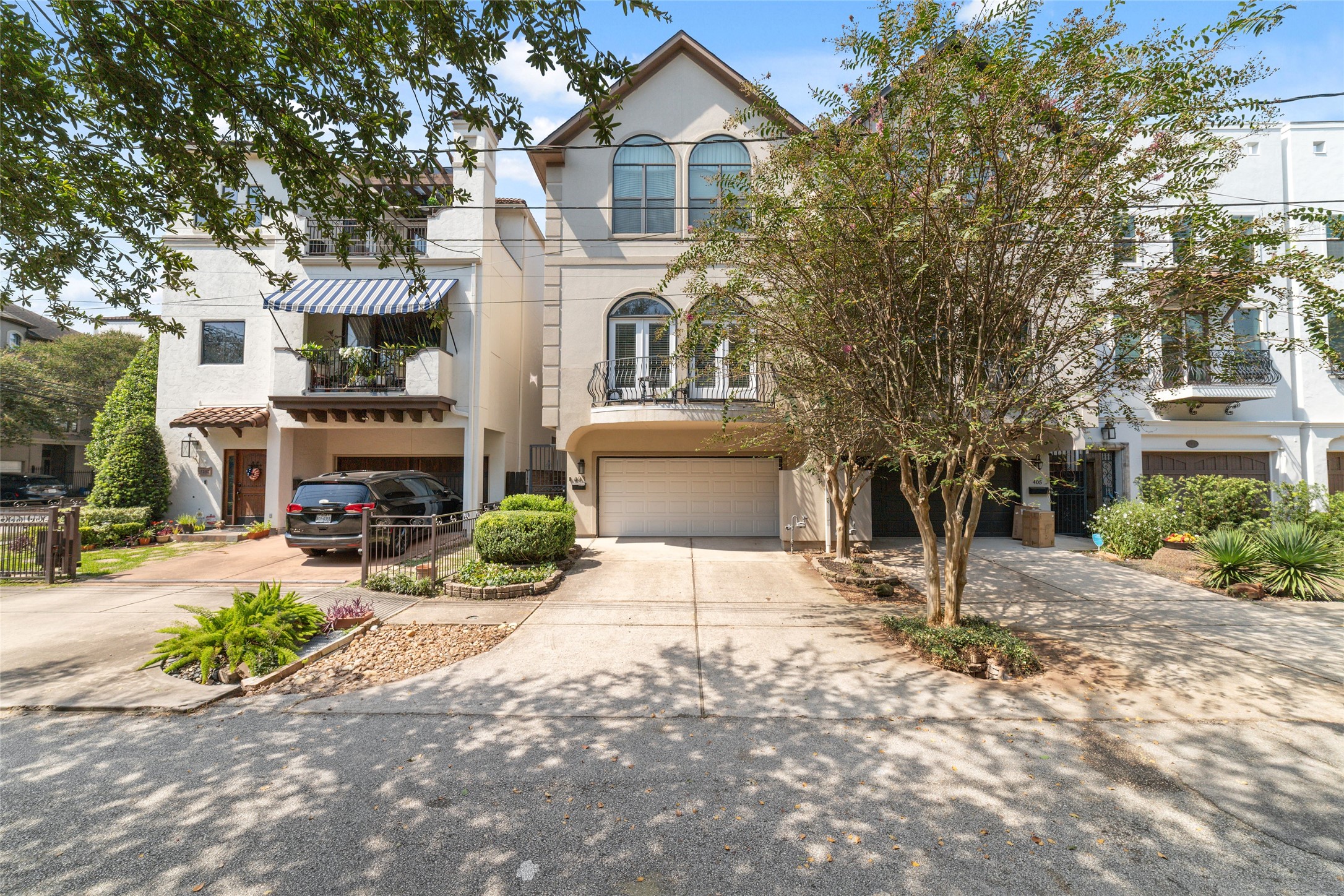 403 Reinerman Street Property Photo 1