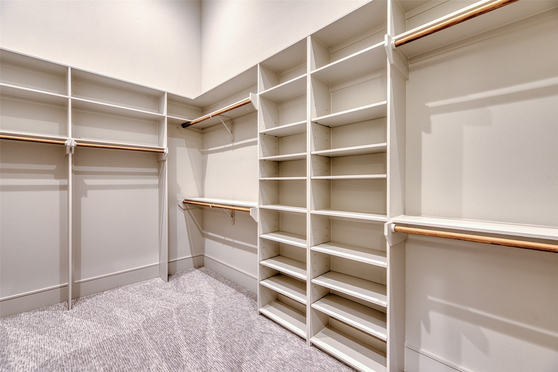 10703 Foundation Way Property Photo 28