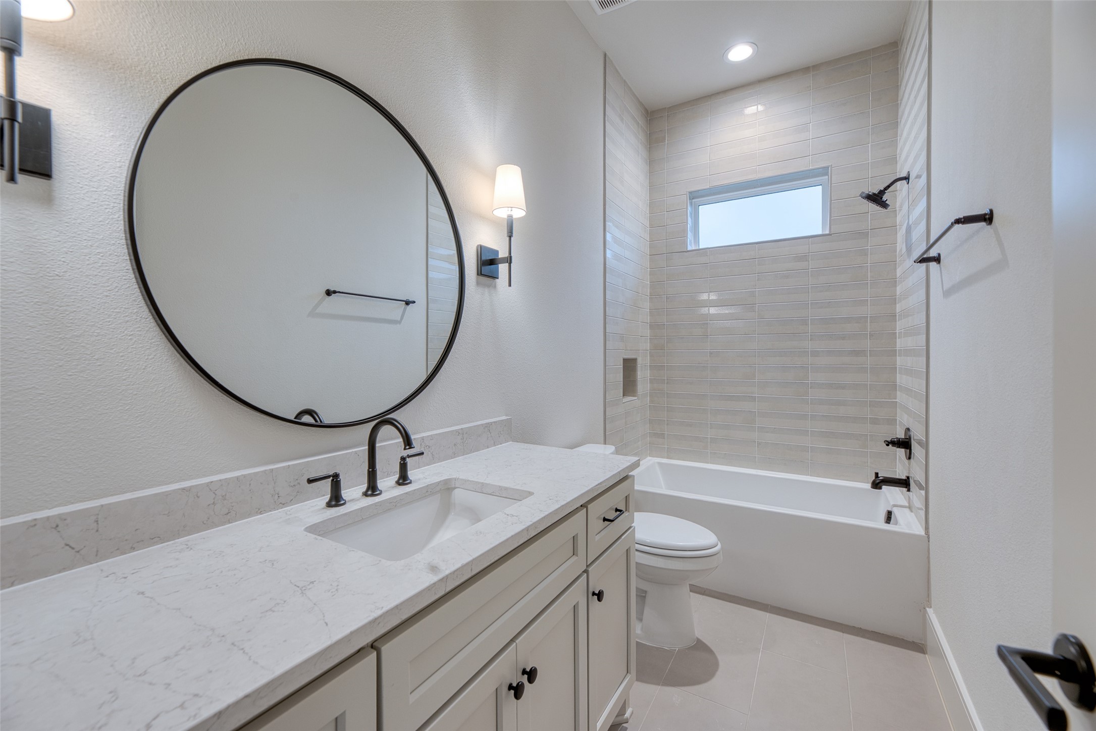 10703 Foundation Way Property Photo 34