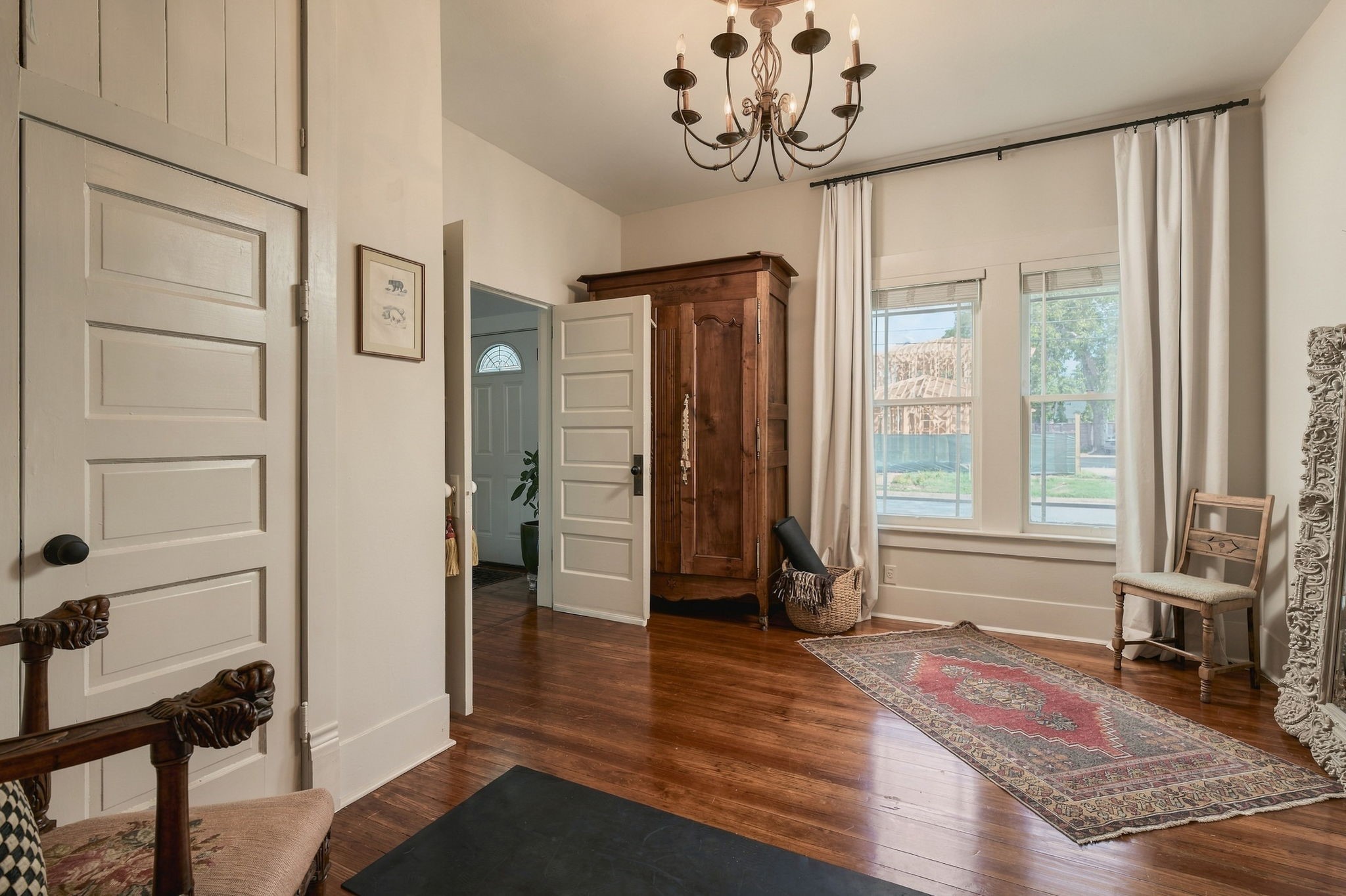 1039 Louise Street Property Photo 19