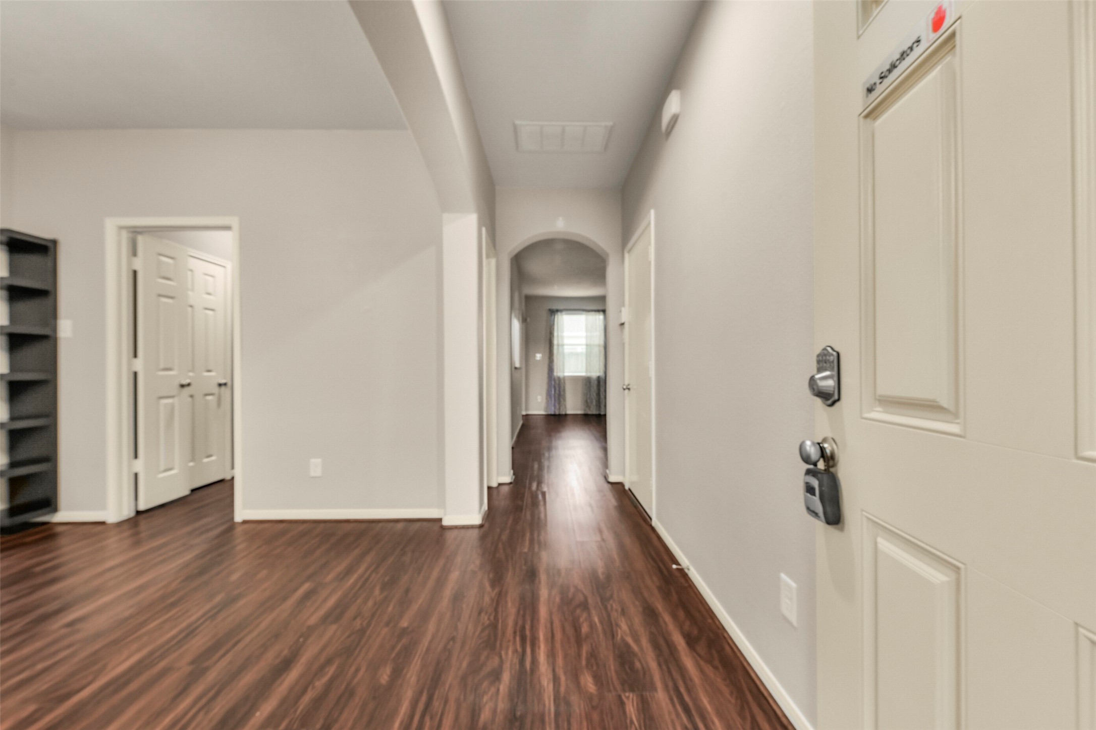 4602 E Meadow Drive Property Photo 2