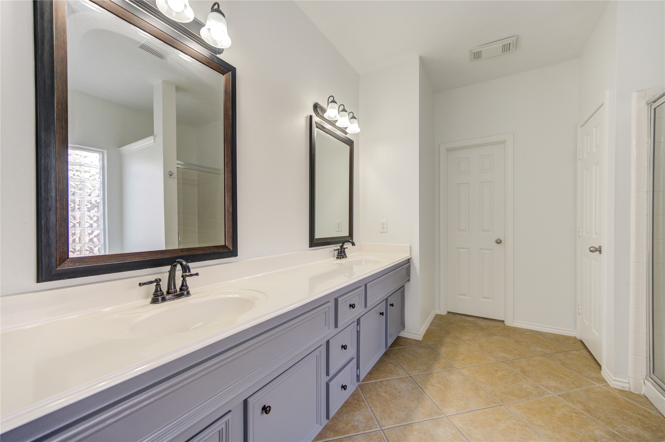 4426 Desert Cliff Court Property Photo 20